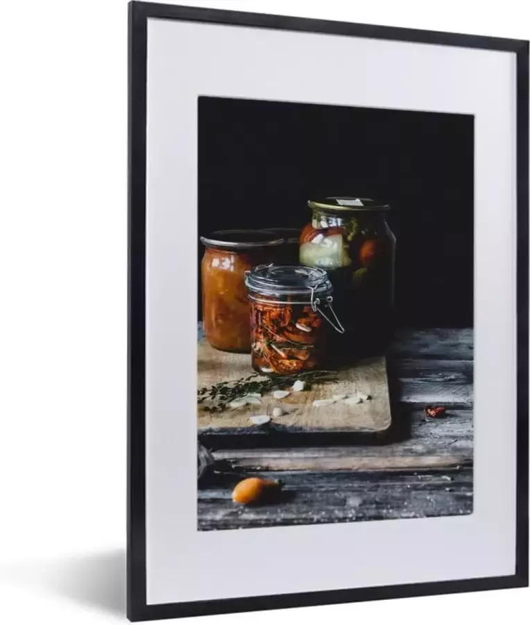 PosterMonkey Fotolijst incl. Poster Groenten in een weckpot op een houten tafel 30x40 cm Posterlijst