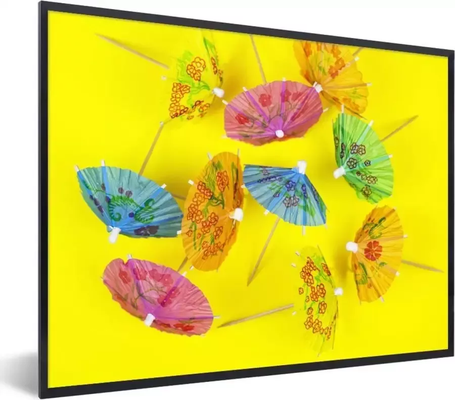 PosterMonkey Fotolijst incl. Poster Parasols op geel 80x60 cm Posterlijst