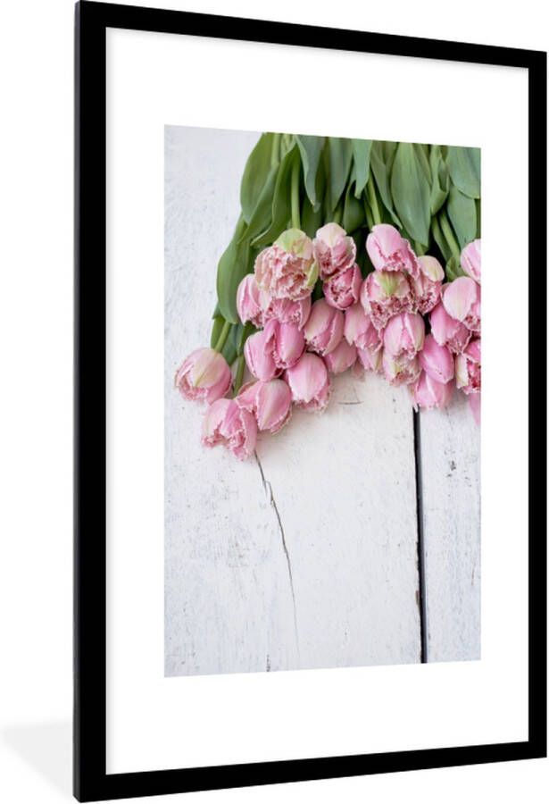 PosterMonkey Fotolijst incl. Poster Roze tulpen op witte tafel 60x90 cm Posterlijst - Foto 2