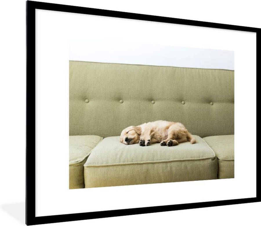 PosterMonkey Fotolijst incl. Poster Slapende puppy op de bank 80x60 cm Posterlijst
