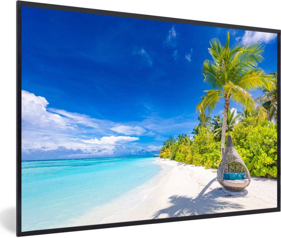 PosterMonkey Fotolijst incl. Poster Strand Palm Hangstoel 30x20 cm Posterlijst