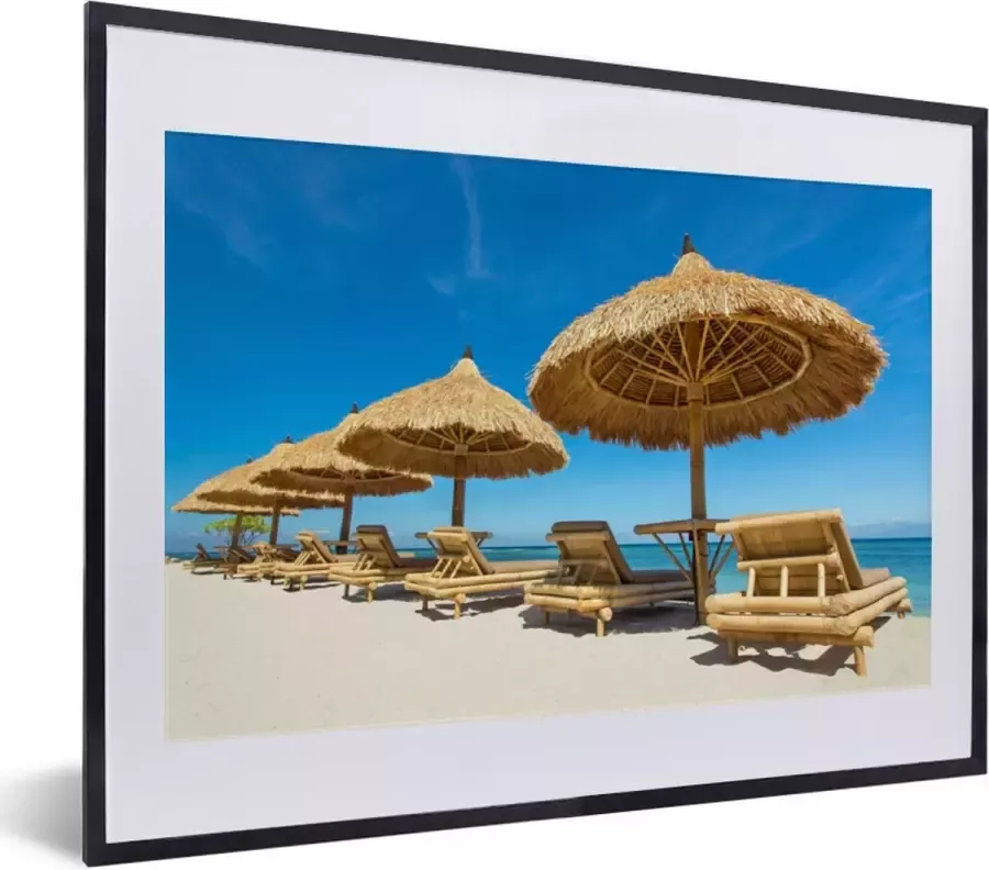 PosterMonkey Fotolijst incl. Poster Strandstoel Strand Parasol Zee Zomer 40x30 cm Posterlijst