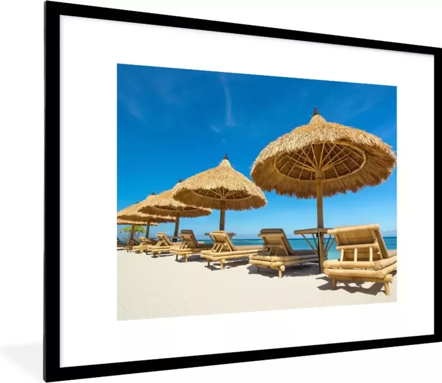 PosterMonkey Fotolijst incl. Poster Strandstoel Strand Parasol Zee Zomer 80x60 cm Posterlijst