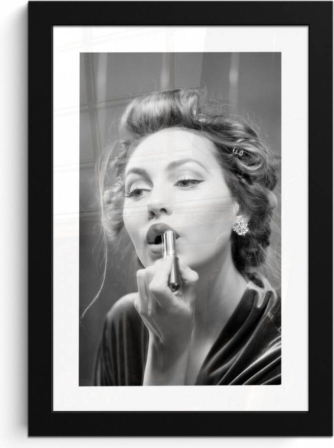 PosterMonkey Fotolijst inclusief poster 20x30 cm Vrouw portret make up Foto in lijst zwart wit Muurdecoratie slaapkamer vintage Houten lijsten fotohouder Posters in kaders Wissellijst bed decoratie Photo frame Wanddecoratie accessoires