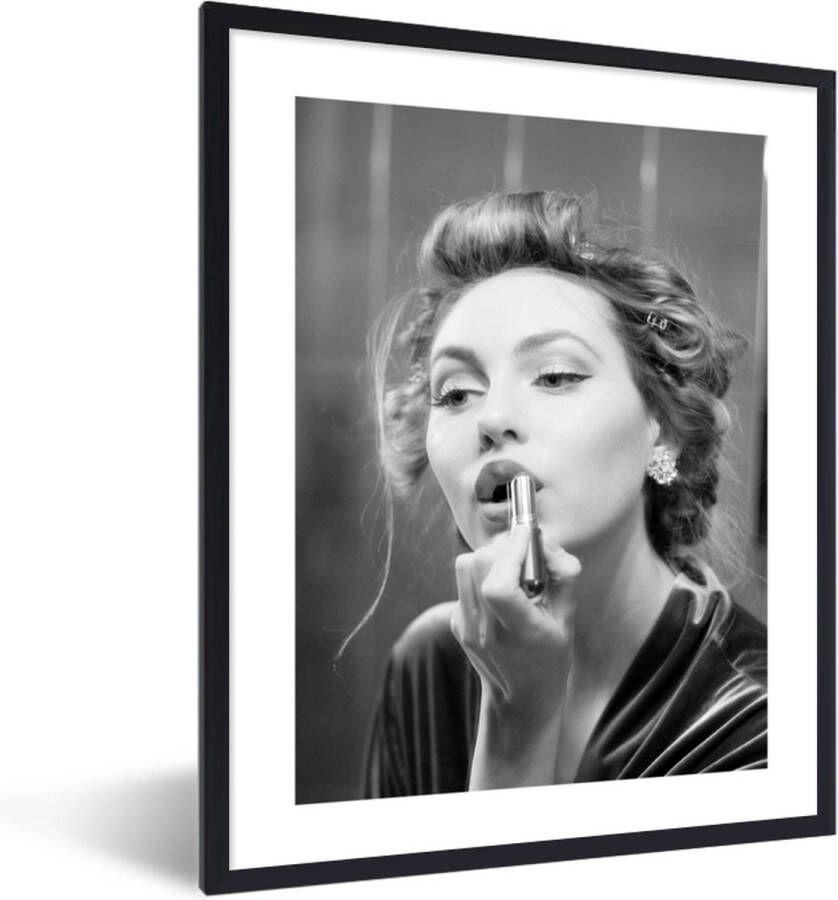 PosterMonkey Fotolijst inclusief poster 60x80 cm Vrouw portret make up Foto in lijst zwart wit Muurdecoratie slaapkamer vintage Houten lijsten fotohouder Posters in kaders Wissellijst bed decoratie Photo frame Wanddecoratie accessoires