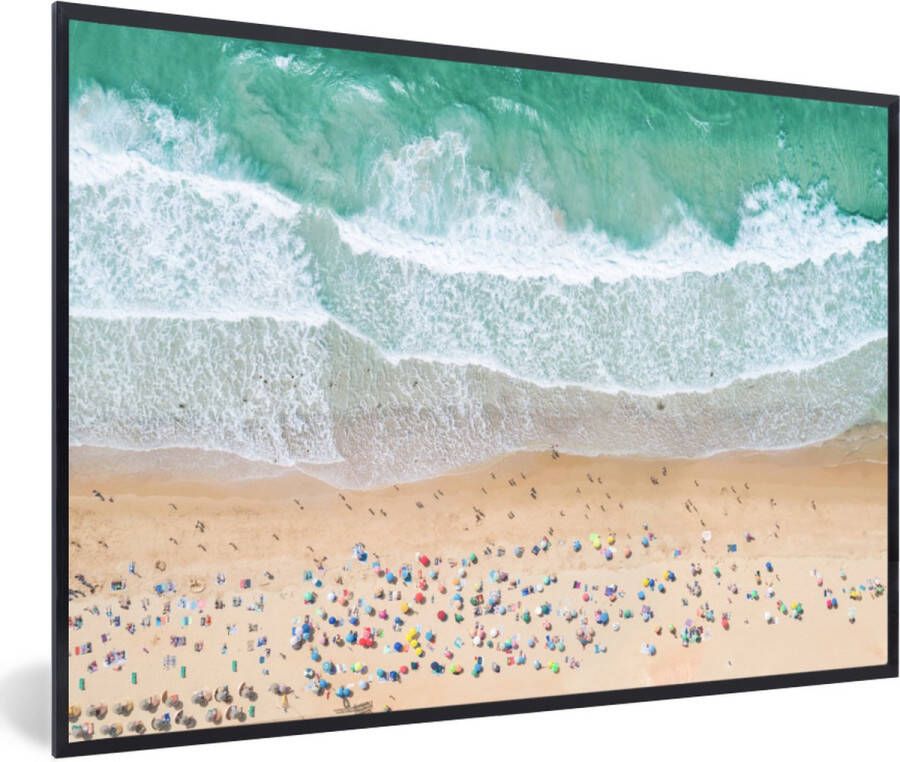 PosterMonkey Fotolijst incl. Poster Zee Strand Parasols Water Zomer 120x80 cm Posterlijst