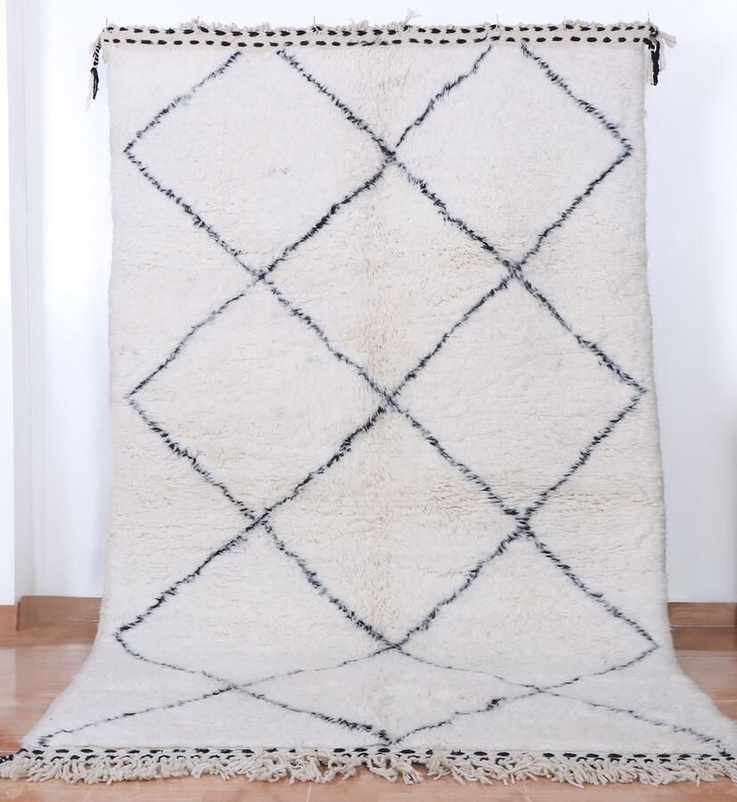 Poufs&Pillows Handgeweven Berber Tapijt ''Beni Ouarain'' 250 x 160 cm Uniek en handgemaakt Hoogpolig vloerkleed – 100 % natuurlijk wol