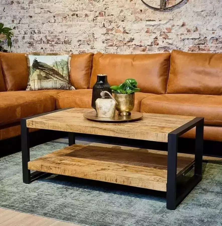 Mangoe Meubels Salontafel Koffietafel met onderplank Lucas 110x60x45 cm mangohout en metaal industrieel