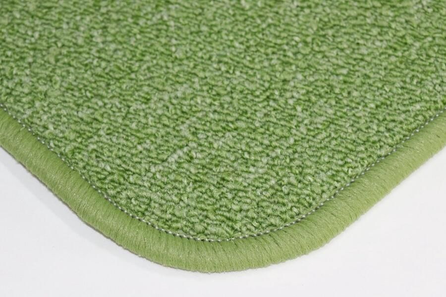 Prima vloerkleden Vloerkleed Bedmat Lieve munt groen 50x160cm