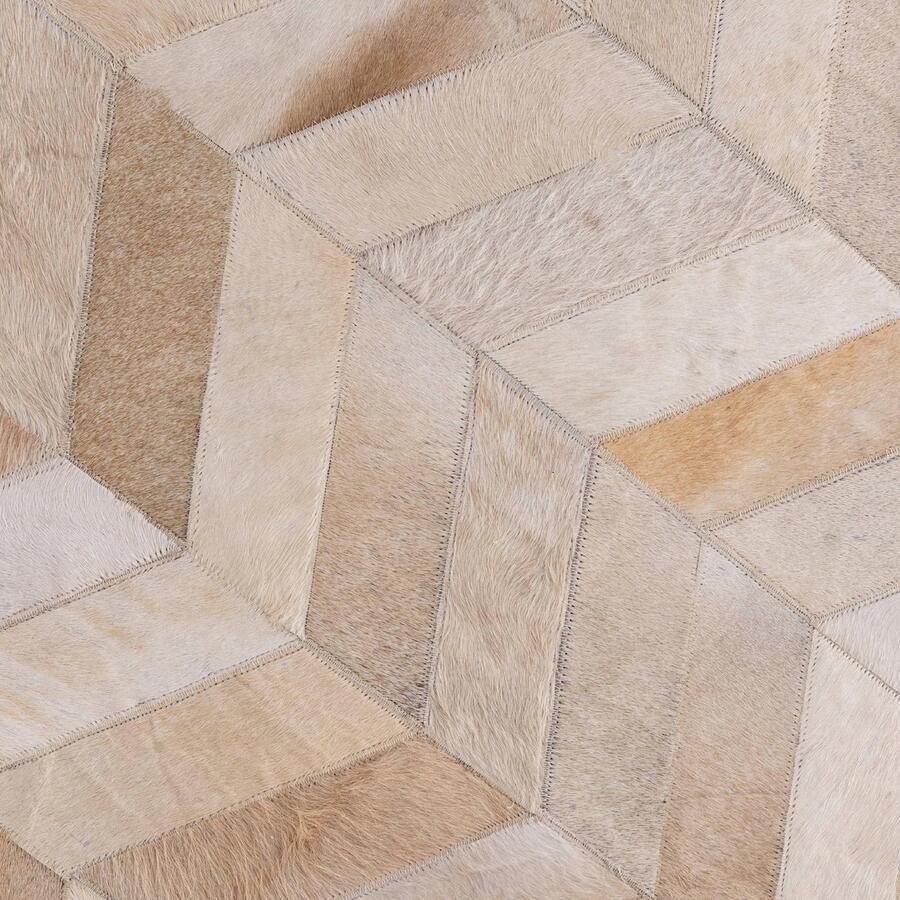 PTMD COLLECTION PTMD Joanne Beige Cowhair Patchwork Carpet Oval S