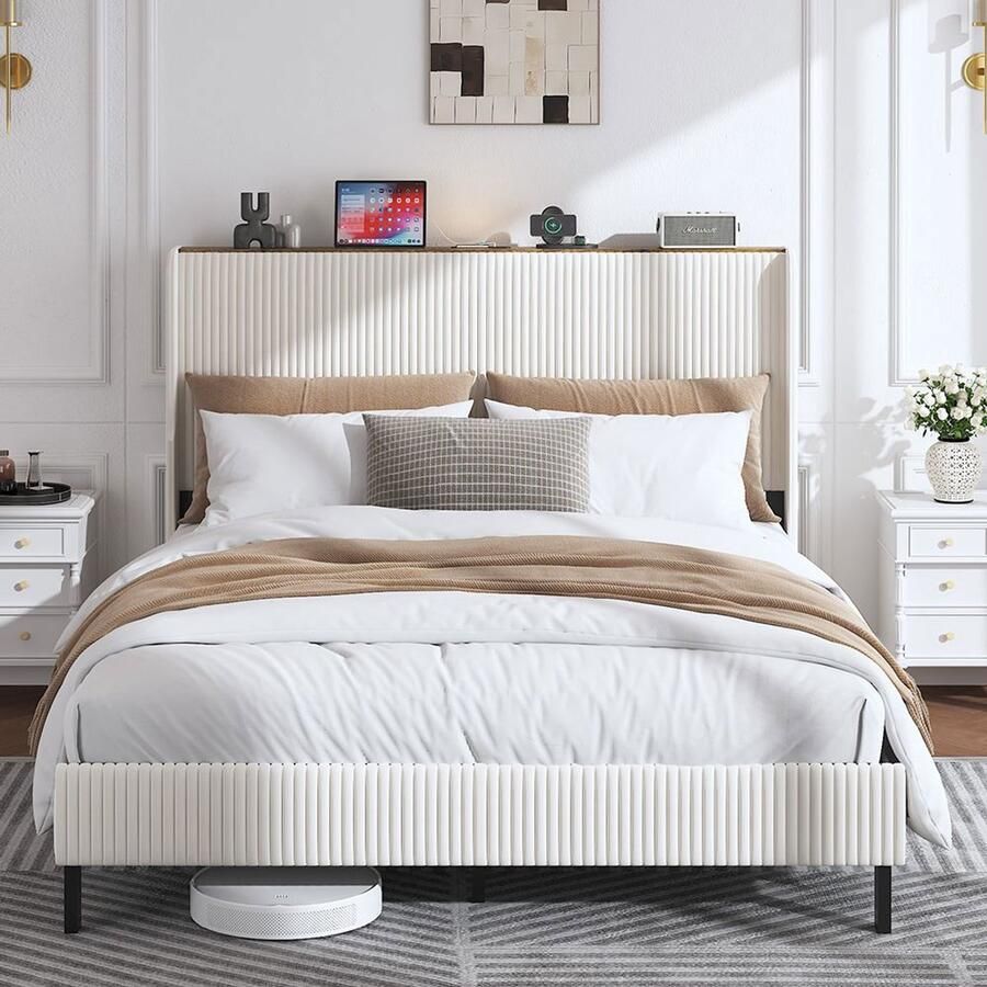 Pugsdrly Bedframe 160*200 gestoffeerd platformbed met stoffen hoofdeinde ontwerp met gebogen randen antislip en geruisloos metalen latten zonder lattenbodem