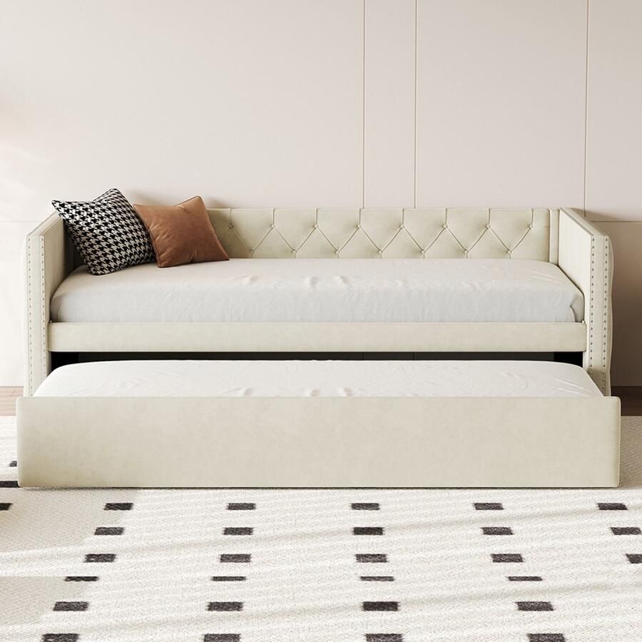 Pugsdrly Gestoffeerd bed Uitschuifbare slaapbank 90*200 cm klassieke vorm met knopen met lattenbodem multifunctioneel bed-logeersbed huidvriendelijke fluweelstof beige (matras niet inbegrepen)