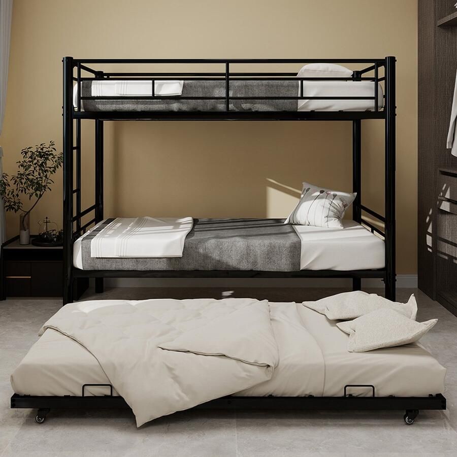 Pugsdrly Twin over Twin stapelbed van stevig en stabiel metaal l geluidsarm veiligheidshek geen lattenbodem nodig
