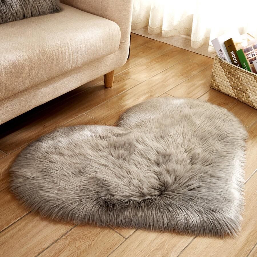 Qelus Grijs Modern Hartvormig Vloerkleed met Lange Pluizen Wasbaar Hoogpolig Vloerkleed Zacht fluffy Decoratie Voor Stoel Bank of Bed 40x50 cm