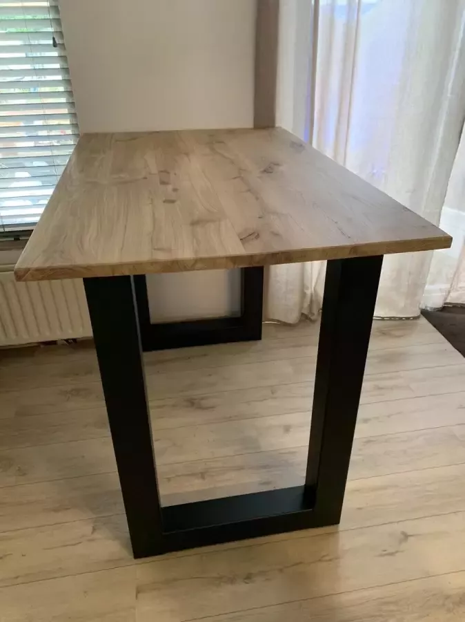 Quattro Design meubels Eiken bartafel Stretto 220 x 90cm Massief eikenhout extra brede planken met stalen barpoten Quattro Design