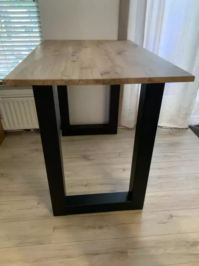 Quattro Design meubels Eiken bartafel Stretto 250 x 90cm Massief eikenhout extra brede planken met stalen barpoten Quattro Design