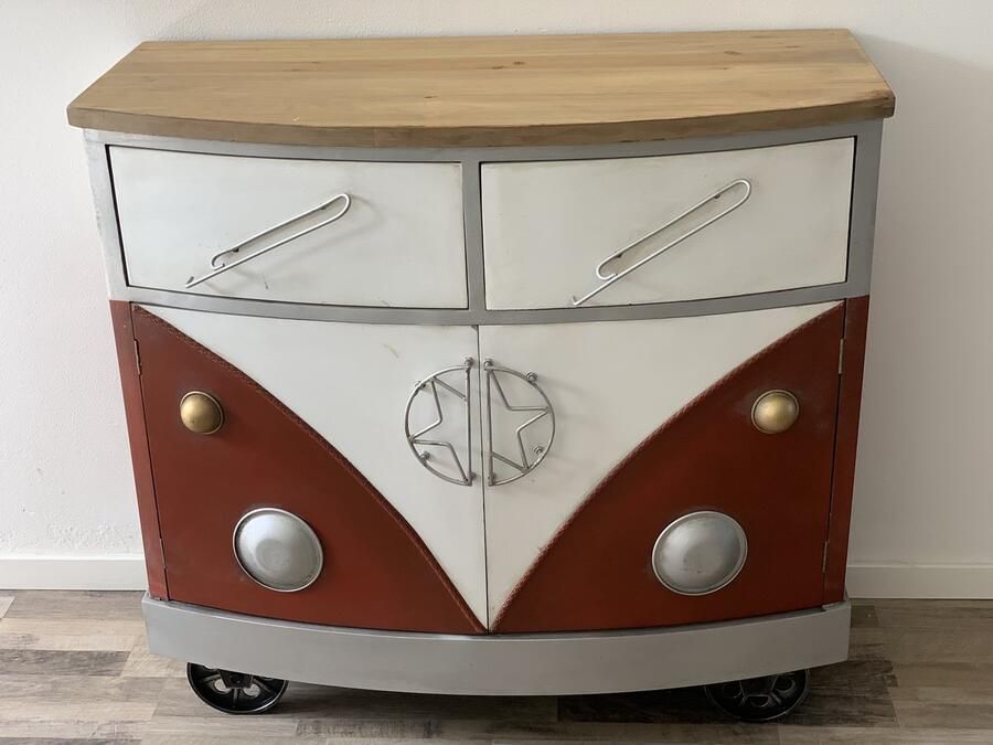 Retroo.nl Uniek dressoir Kast in Retro Bus T1-Look Metaal