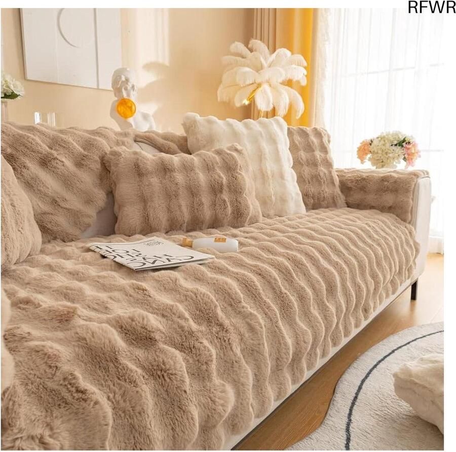 RFWR Zachte Dikke Pluche Bankkussens Antislip Bankhoezen voor 1-2- of 3-zitsbank Kunstbont Hoekbankkussenhoes Meubelbeschermer voor Woonkamer (Lichtkoffie 70 x 70 cm)