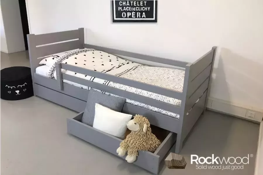 Rockwood Kinderbed Milly en Mo Grijs met lattenbodem matras en bedtextielpakket