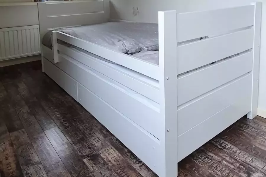 Rockwood Kinderbed Milly en Mo Naturel met lattenbodem matras en bedtextielpakket
