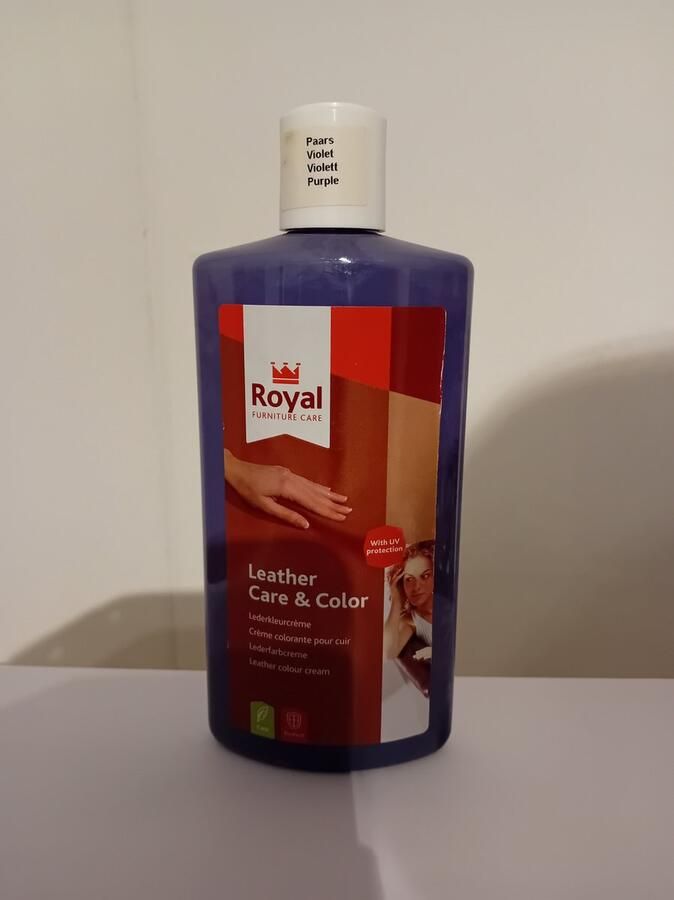 Royal furniture care Leather & Color Paars 250ml