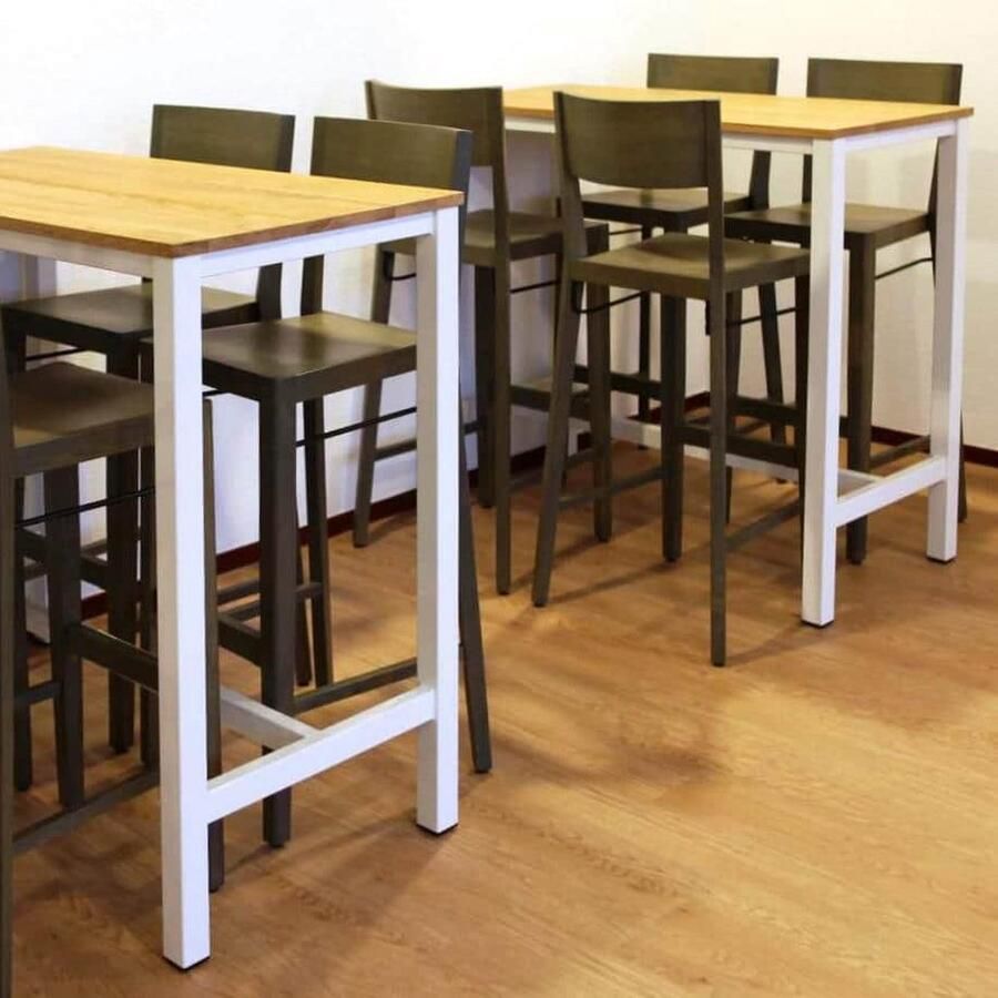 Schaffenburg Domino Basic statafel 200 x 100 cm. vaste hoogte 110 cm. uitgevoerd met versterkt H-onderstel met 50 50 mm. vierkante buispoten met steldoppen onderstel staal aluminium RAL 9006 blad 25 mm. melamine Schaduw Zwart