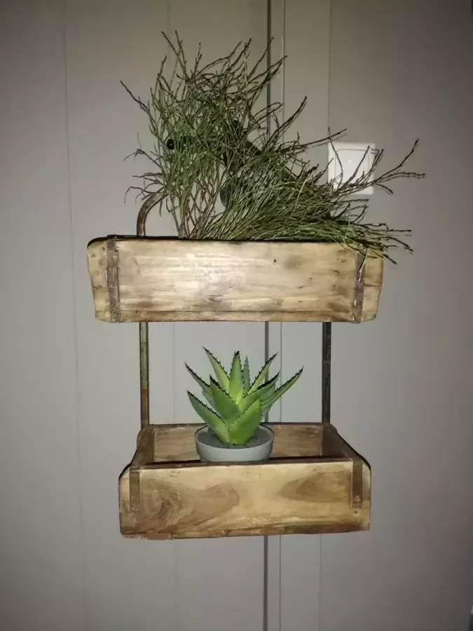 Scissor Mountains Muurkastje industrieel muurkast ijzer hout