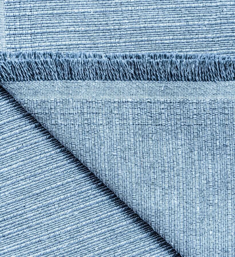 Selbro Zachte en Stijlvolle Vier Seizoenen Dekentje voor Sofa en Bed in Blauwe Tint