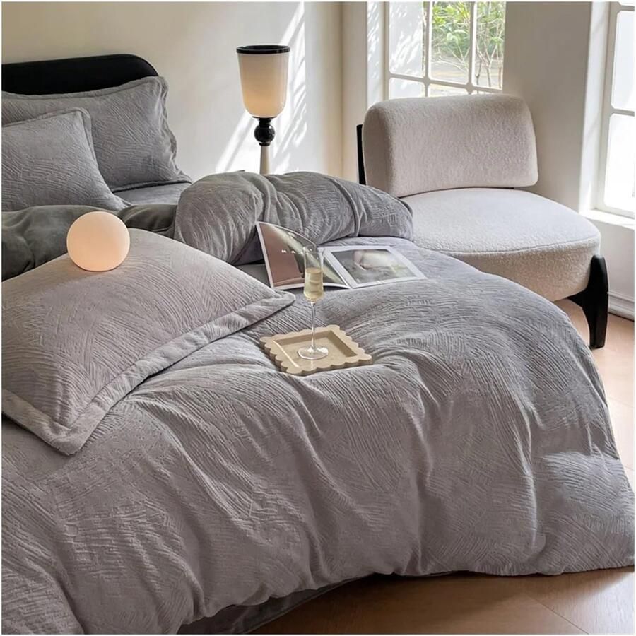 Senza Marchio Dekbedovertreksets Nordic room decor velvet Bed linen winter home comforter Bedding set Modern texture Duvet cover bed cover full set bedsheets set(C FITTED BED SHEET_KING 4PCS)