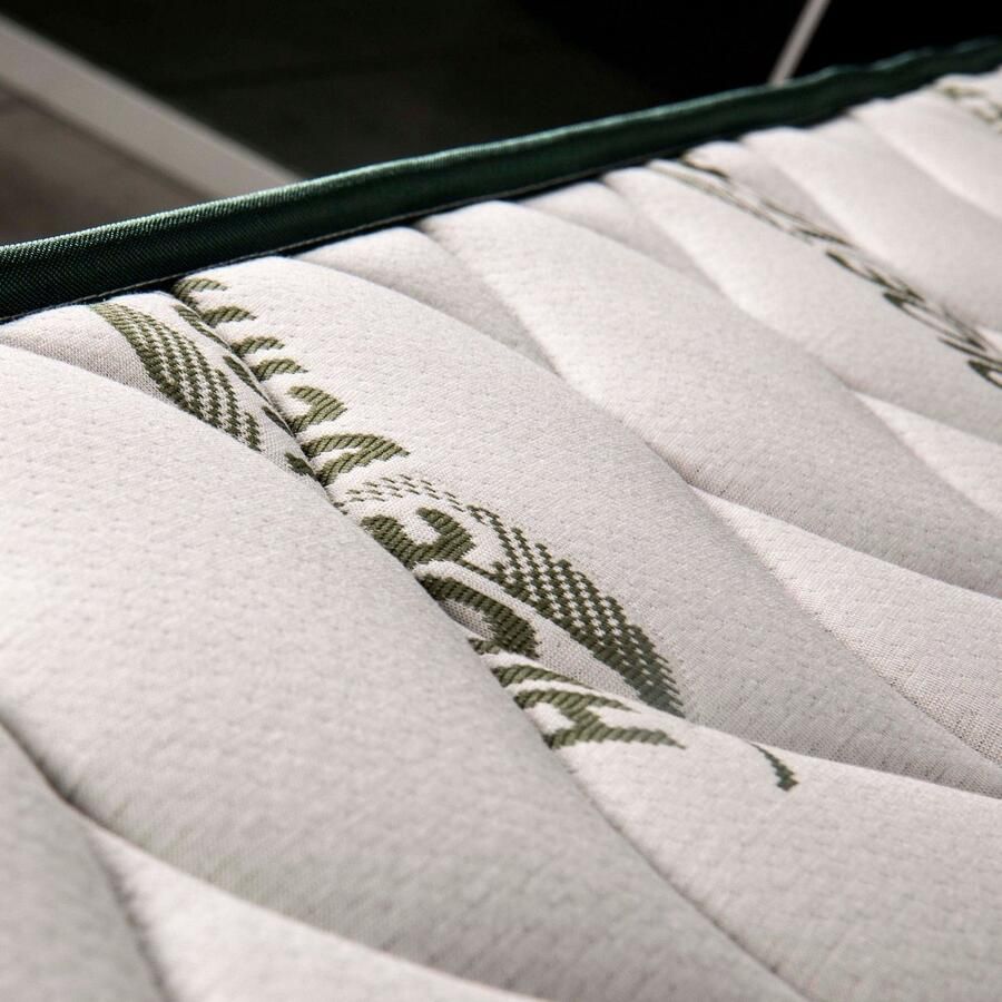 Senza Marchio EVERGREENWEB SET Tweepersoons Bedbodem en Matras 180x195 Aloë Vera 20 cm hoog met 2 Gratis Memory Foam Kussens SET Bed Matras Masserend effect en Orthopedische houten Lattenbodem Aanbieding