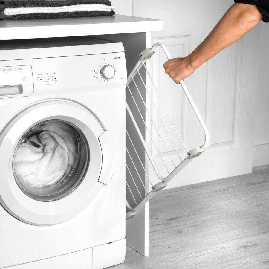 Senza Marchio Kleeneze KL081674EU7 Three-Tier Overdoor Clothes Airer with Adjustable Shelves Space Saving Drying Rack For Compact Living & Smaller Households 40 x 20 x 134 cm Pink White