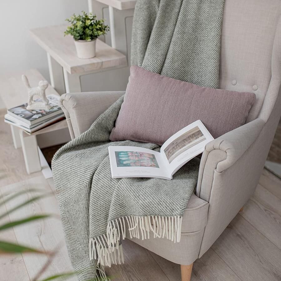 Senza Marchio Linen & Cotton Wollen Deken Multifunctionele Groot Sprei Bedsprei Alaska met Ruitpatroon -100% Nieuw-Zeelandse Wol Donkergrijs Grijs (140 x 220 cm) Bankdeken Plaid Bed Bank Tweepersoons Winterdekbed