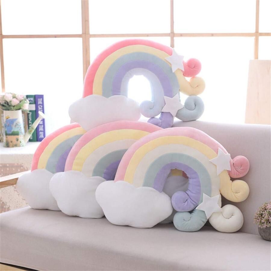 Senza Marchio Nicole Knupfer Regenboog Kussens Kroon Met Wolken Baby Meisjes Bed Kussen Sofa Stoelen Gooi Kussens Voor Auto Thuis Office Decoratie