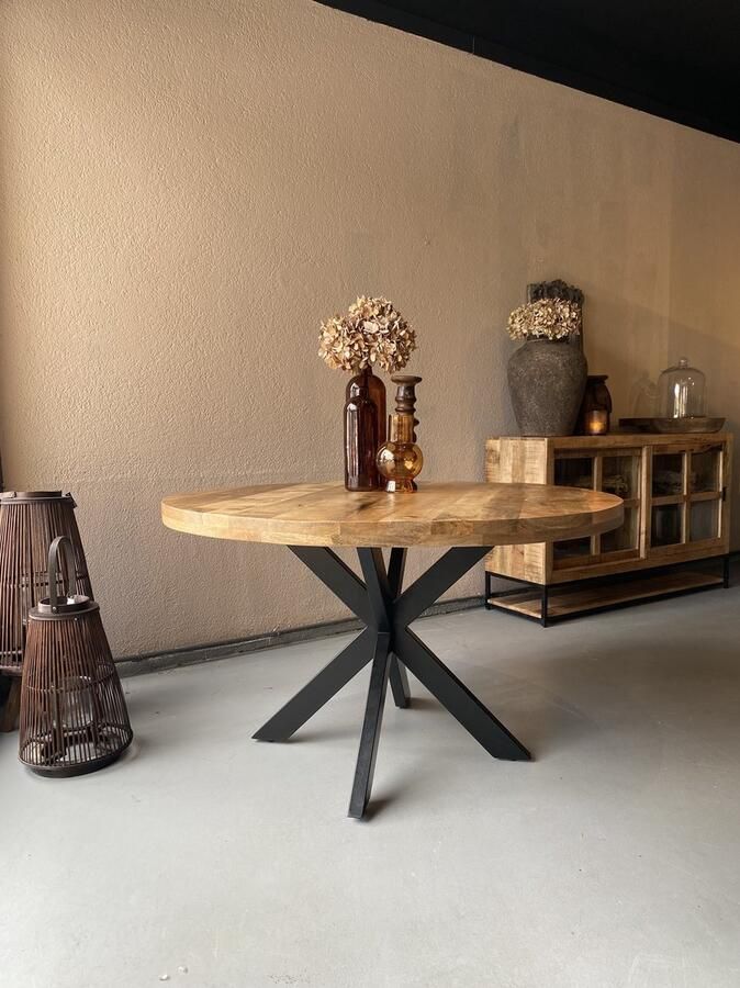 Sfeerwonen & Zo Sfeerwonen Enzo Ronde tafel met spinpoot 120 cm mango hout