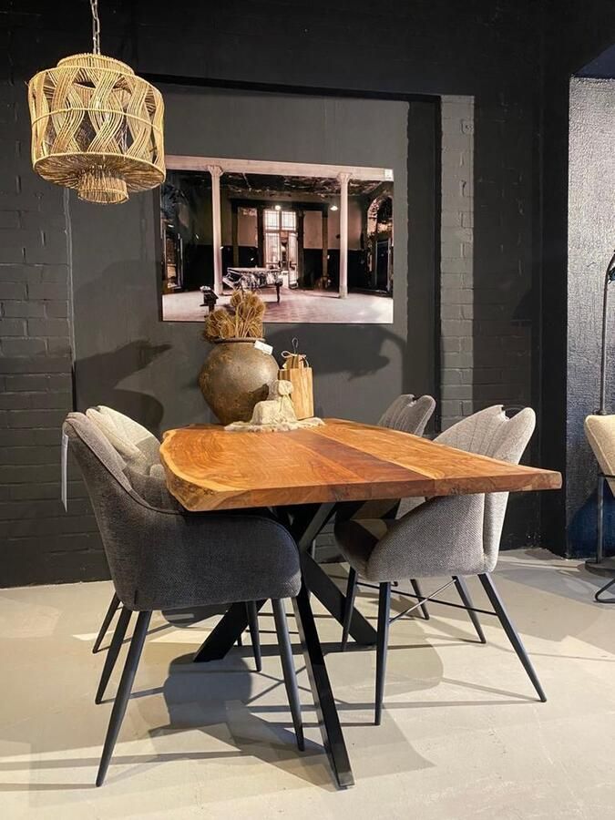 Sfeerwonen Enzo Eettafel acacia Boomstam tafel 200x100x77 cm Live edge