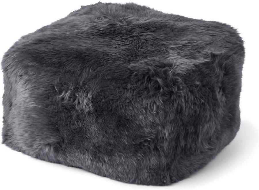 Sheepskin House – Langharige Schapenvacht Poef 50x50x32 cm