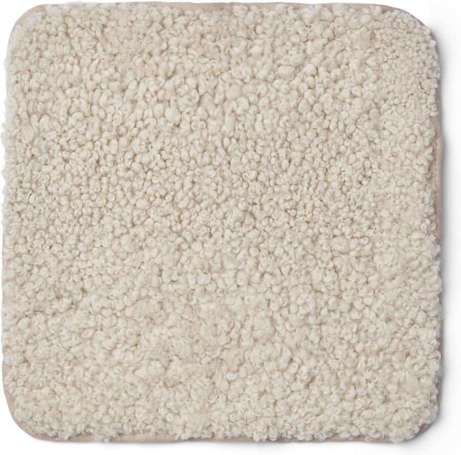 Sheepskin House Stoel Cover Kortharig Schapenvacht Seat CoverZero Waste 35x35 cm