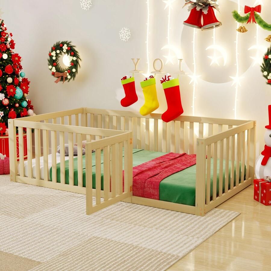 Merax Kinderbed 90 x 200 cm houten vloerbedframe met hek en deur logkleur