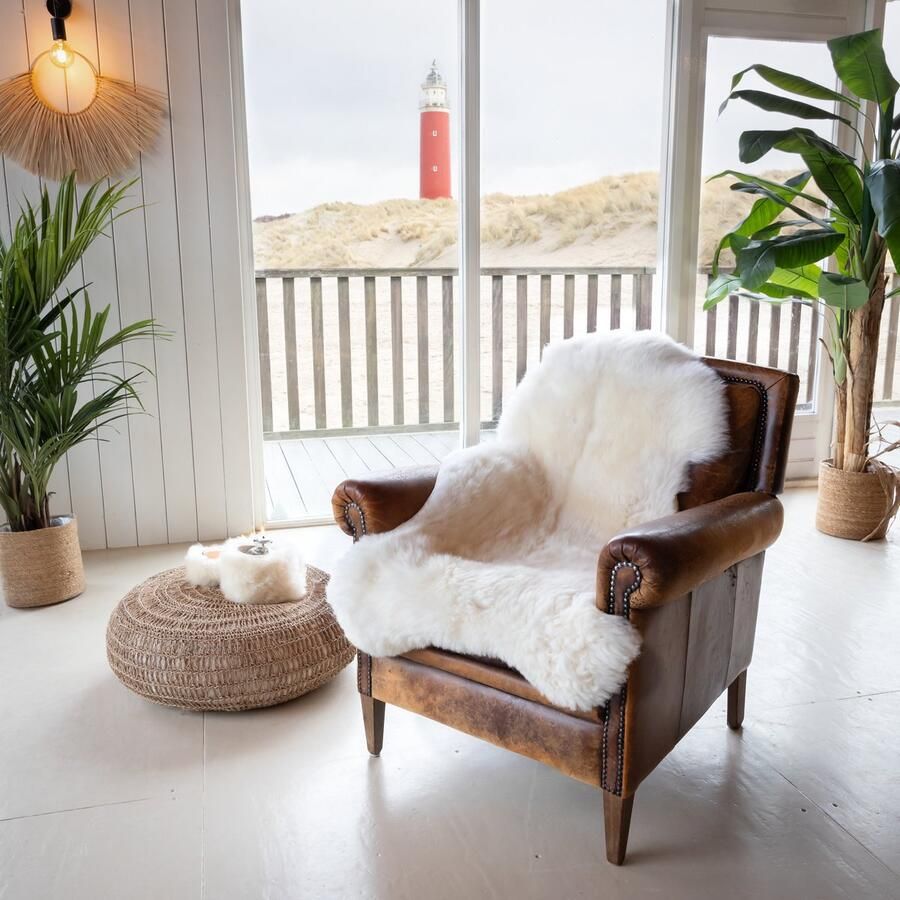 Skéépe Texels schapenvacht groot naturel wit – XL 120x75 cm – echt & natuurlijk – stoel bank of vloerkleed