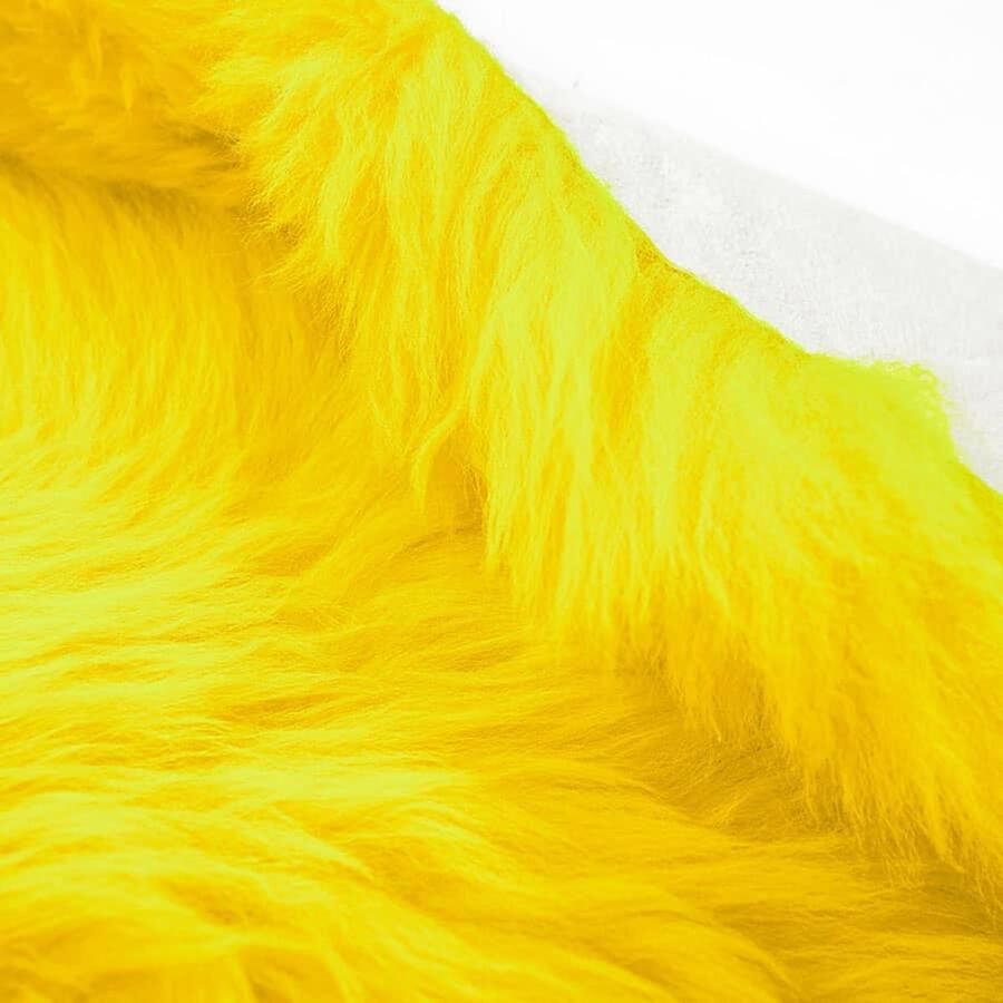 Skéépe Texels schapenvacht XL geel – echt & natuurlijk – stoel bank of vloerkleedeen echte vacht