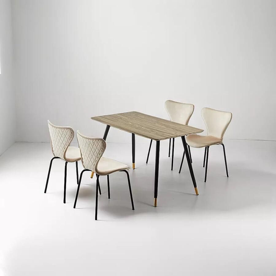Sleekinterior COMBINATIE DEAL Femme Vlinderstoelen Crème in set van 4 + Maki Eettafel Direct Leverbaar