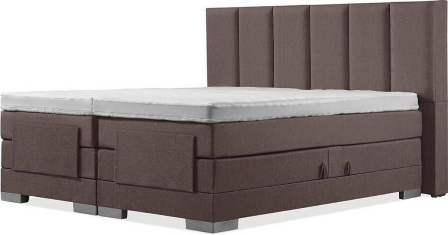 Soft bedden Elektrische Boxspring 180x210 Incl. verticaal hoofdbord Notenbruin met plint