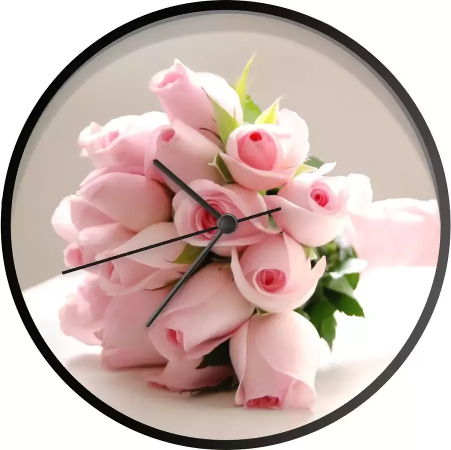 SoManyClocks Klok Ø 30 cm Een boeket van roze roos op een witte tafel Zwart Wandklok