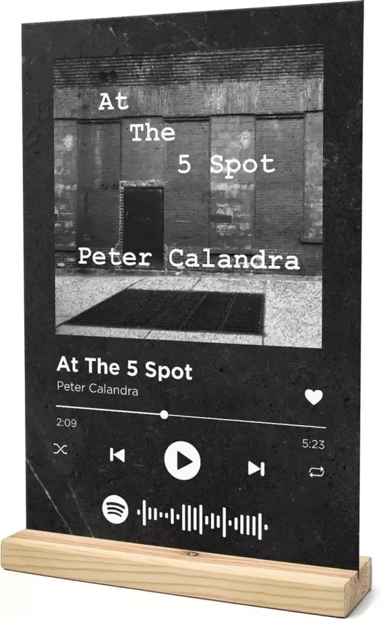 Songr Spotify Muziek Bordje At The 5 Spot Peter Calandra 20x30 Zwart Dibond Aluminium Plaat Cadeau Tip voor Man en Vrouw
