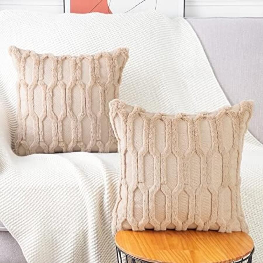 ST TRADING Set van 2 zachte korte wol fluwelen decoratieve kussenhoezen Luxueuze stijl voor bank of slaapkamer 45x45 cm Khaki