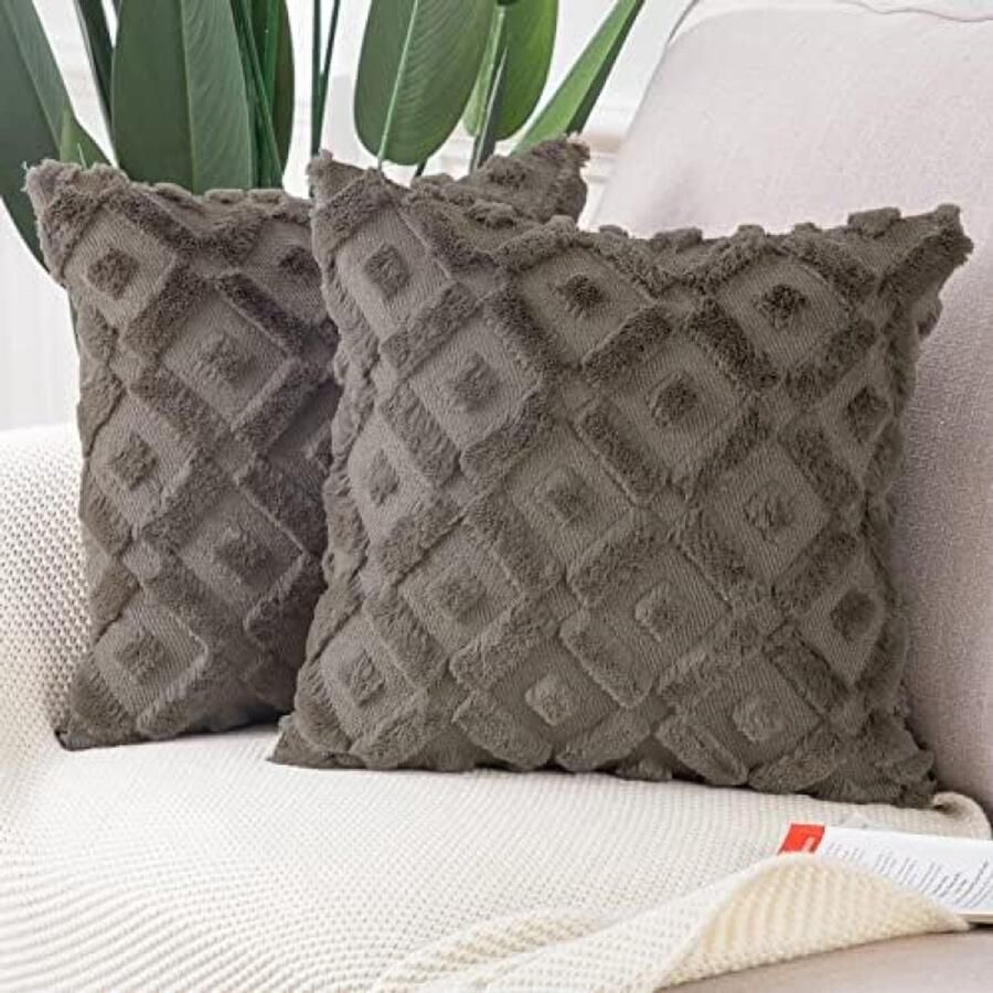 ST TRADING Set van 2 zachte pluche korte wol fluwelen decoratieve kussenhoezen Luxueuze stijl voor bank of slaapkamer 50x50 cm Taupe