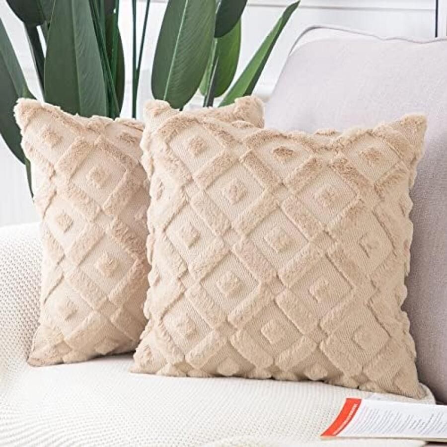 ST TRADING Set van 2 zachte pluche korte wol fluwelen decoratieve kussenhoezen voor bank of slaapkamer 50x50 cm Khaki