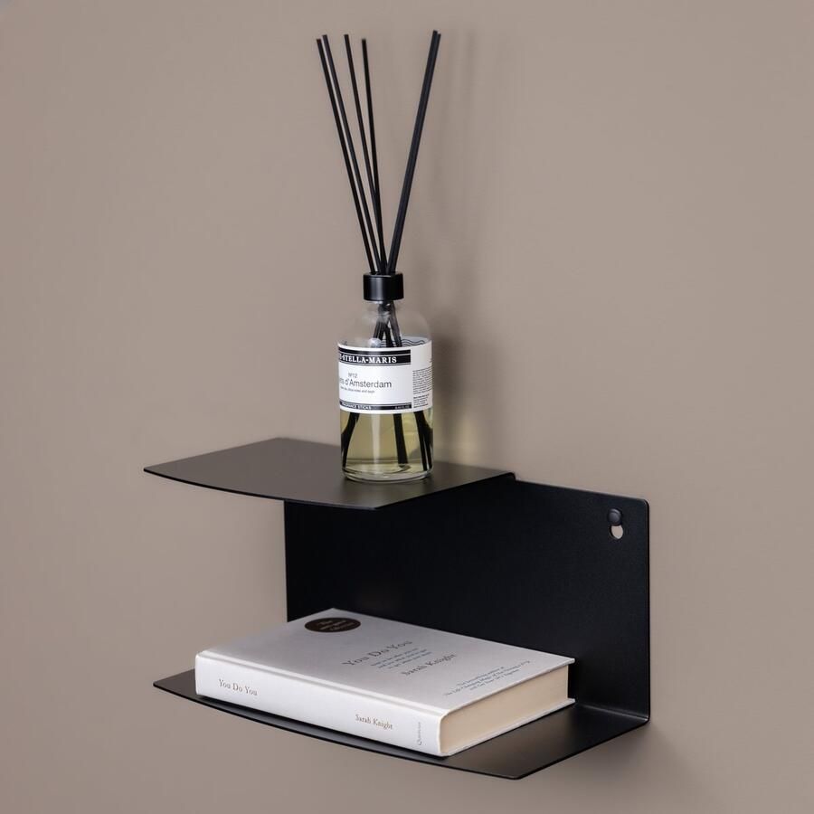 Stalux Nachtkastje wandplank 'Riser' 33cm kleur zwart gepoedercoat staal 100% recyclebaar uniek design topkwaliteit gemaakt in Nederland fotolijstplank zwart metaal nachtkastje zwart hangend nachtkastje modern nachtkastje - Foto 2