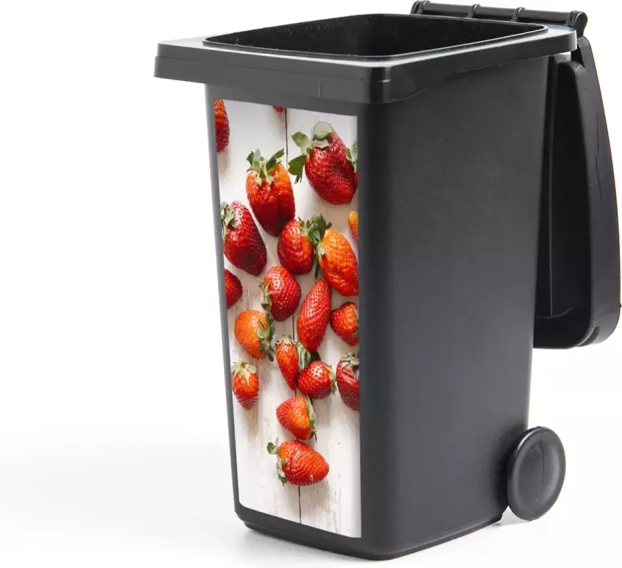 StickerSnake Container sticker Aardbei Fruit Tafel 38x80 cm Kliko sticker