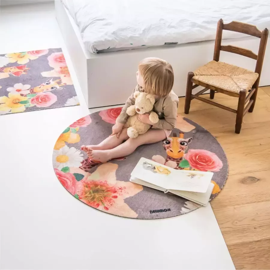Studio M Vloerkleed NEWMOJI Vloerkleed kinderkamer 90X90 cm Tapijt kinderkamer rond Kindertapijt Speelkleed Speelmat Vloerkleed Dieren Giraf Just Chew It bubblegum roze Voor jongens en meisjes
